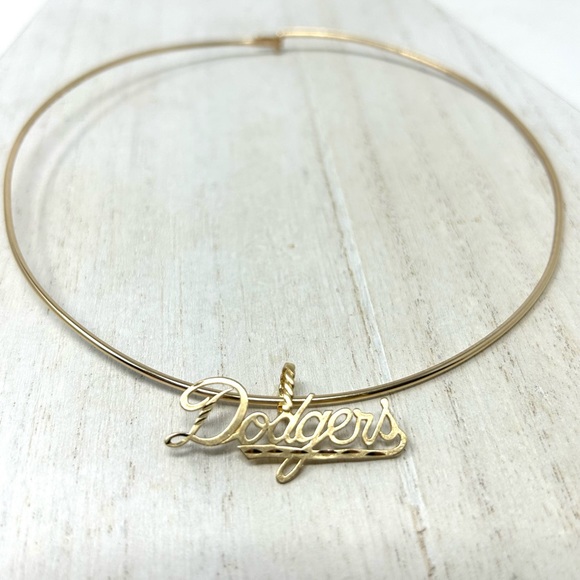 L.A. DODGERS 14K solid script logo pendant by Michael Anthony, NWOT - Picture 5 of 15